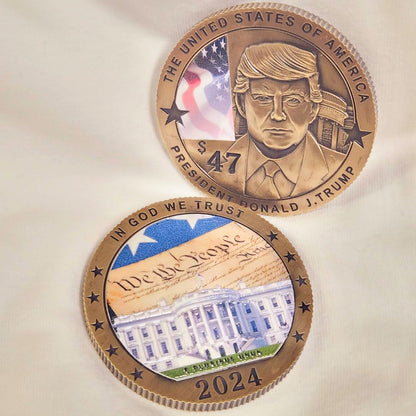 Exclusive President Trump "We The People" Challenge Coin (Limited Edition)